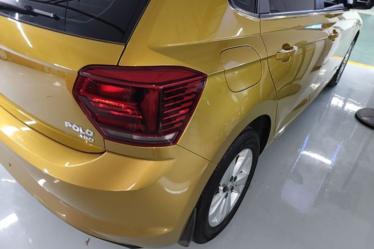 Volkswagen Polo 2020 car image #8