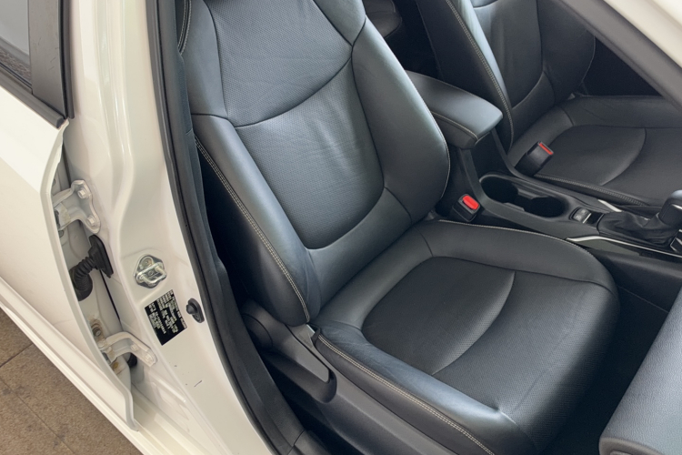 Toyota Corolla 2021 car image #24