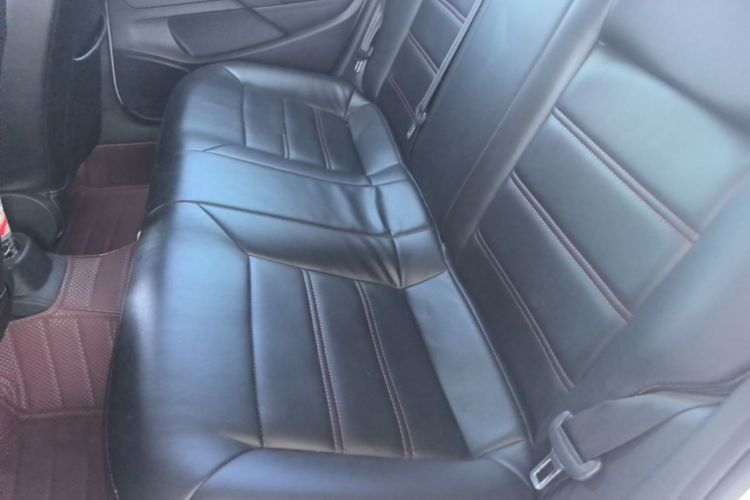 Volkswagen Polo 2017 car image #17