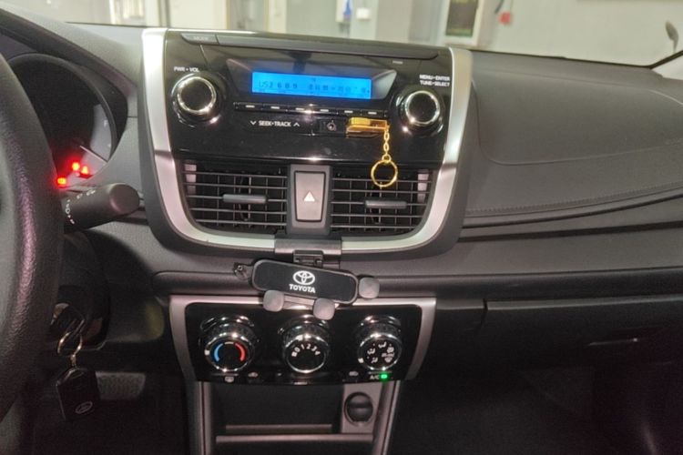 Toyota Vios 2019 car image #13