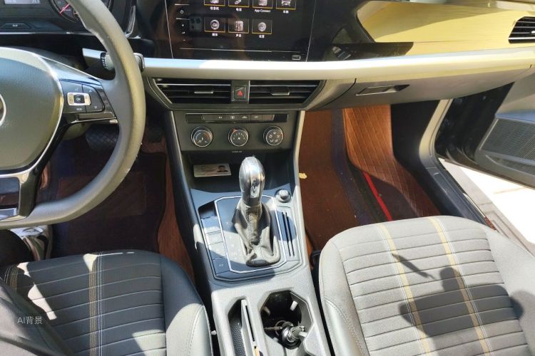 Volkswagen Lavida 2021 car image #15