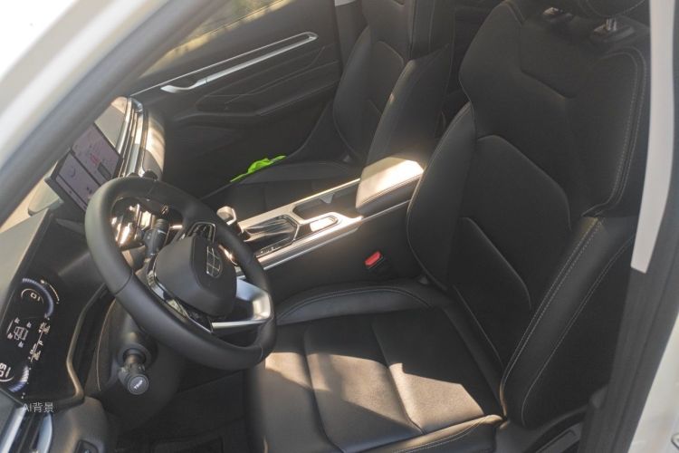 GEELY Emgrand 2024 car image #17