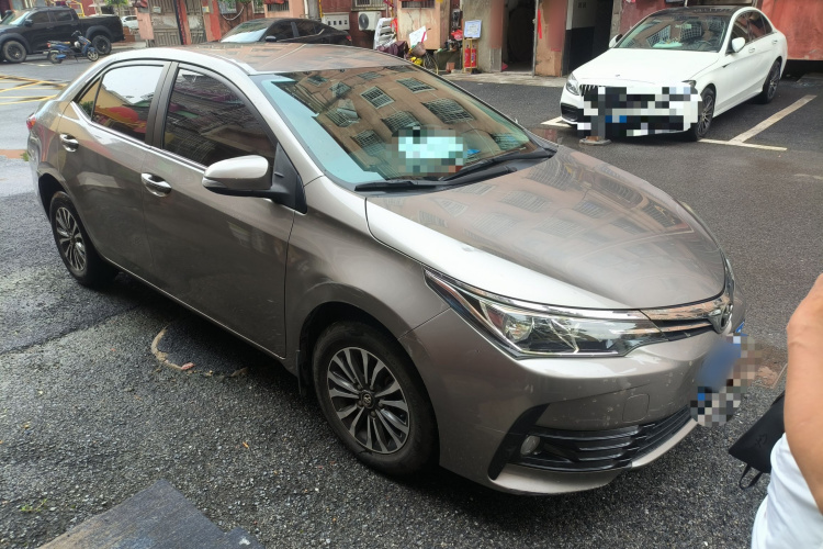 Toyota Corolla 2018 car image #13