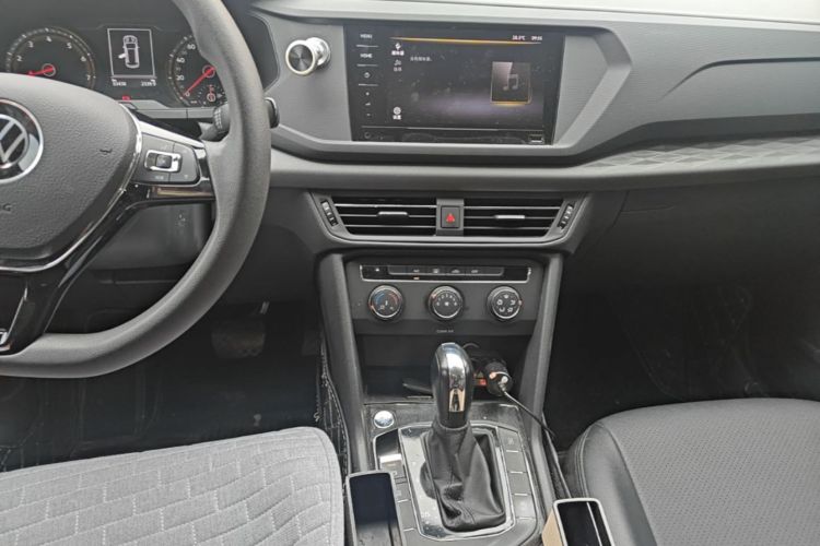Volkswagen Tharu 2021 #13 Volkswagen Tharu 2021 car image #13