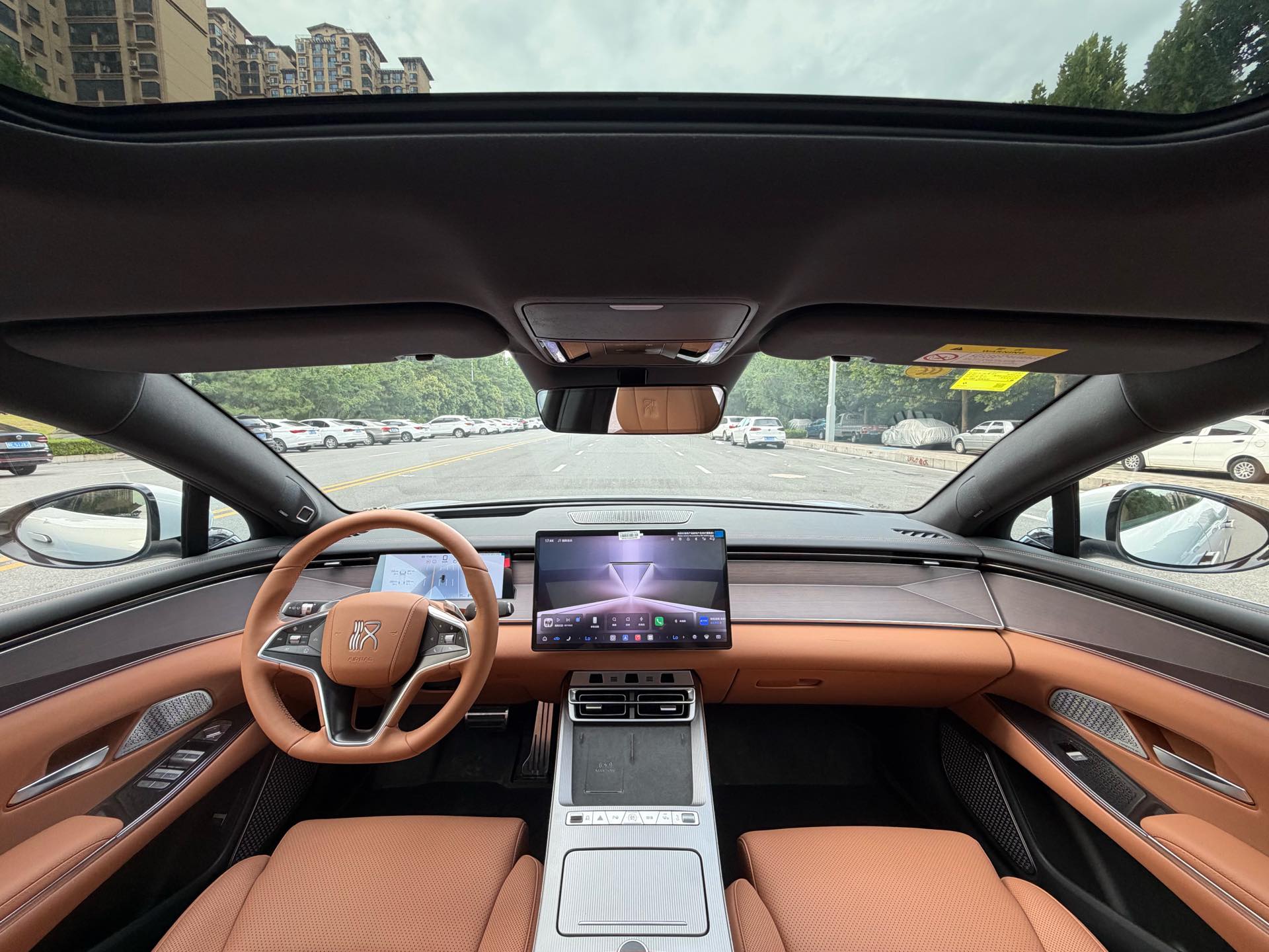 BYD HanL 2025 car image #5