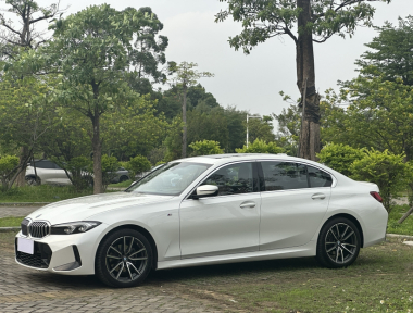BMW 3 Series 2024 image de voiture 