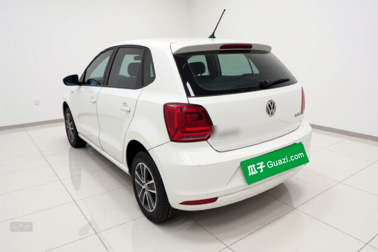 Volkswagen Polo 2015 #5 Volkswagen Polo 2015 car image #5