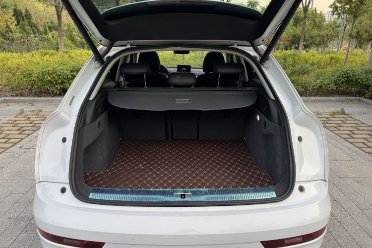 Audi Q3 2019 #7 Audi Q3 2019 car image #7