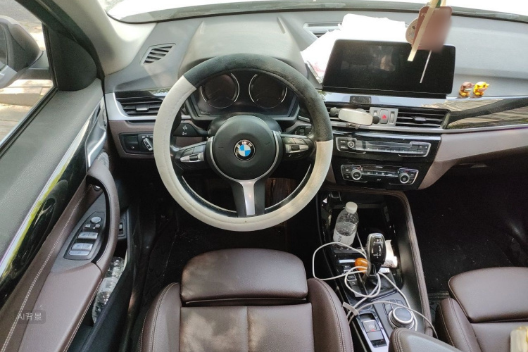 BMW X1 2021 car image #12