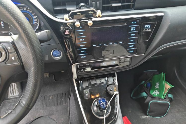 Toyota Corolla 2018 #15 Toyota Corolla 2018 car image #15