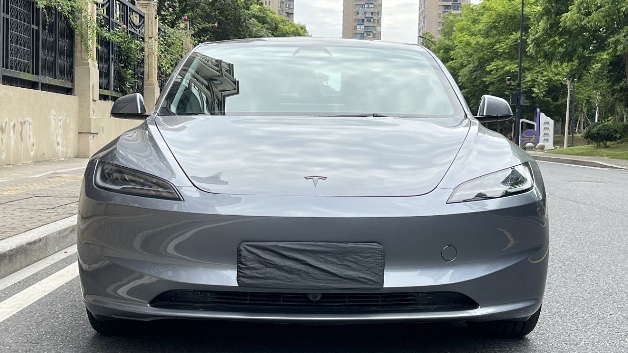 Tesla Model 3 2026 #2 Tesla Model 3 2026 car image #2