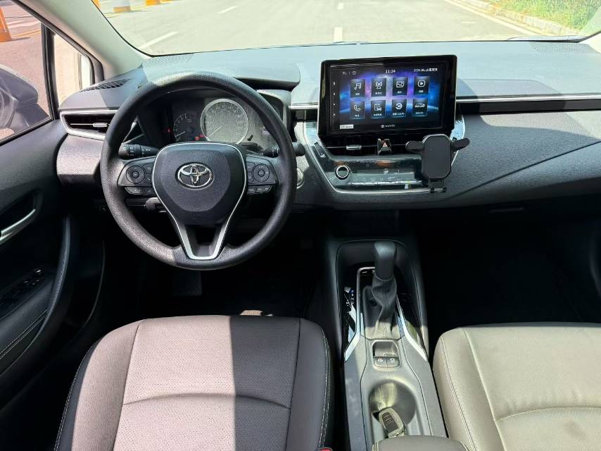 Toyota Corolla 2020 car image #10