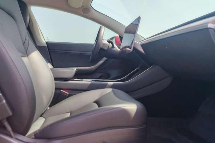 Tesla Model 3 2020 #21 Tesla Model 3 2020 car image #21