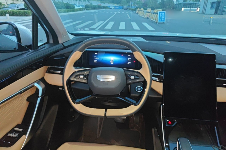 GEELY Boyue L 2024 #12 GEELY Boyue L 2024 car image #12