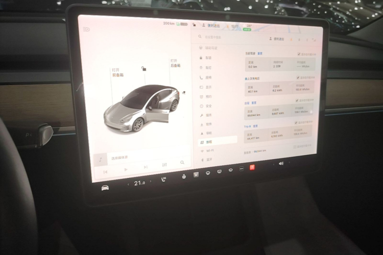 Tesla Model 3 2021 #13 Tesla Model 3 2021 car image #13