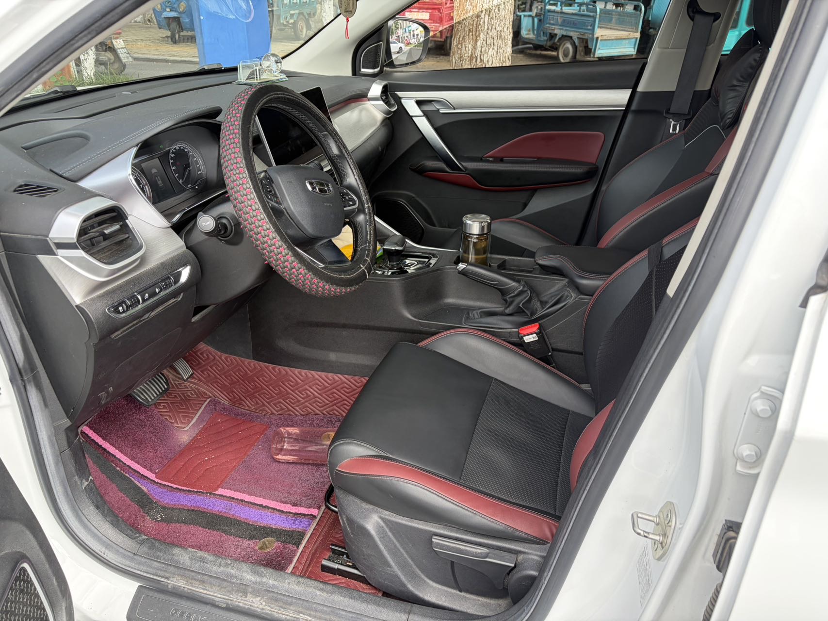 GEELY Coolray 2021 car image #5