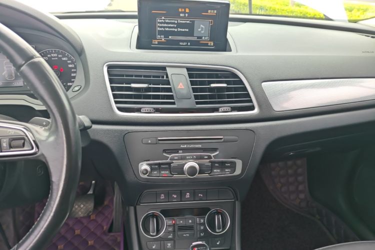 Audi Q3 2017 #13 Audi Q3 2017 car image #13
