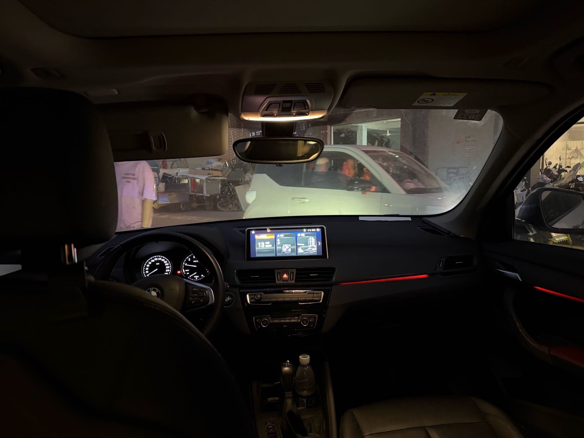 BMW X1 2018 #6 BMW X1 2018 car image #6