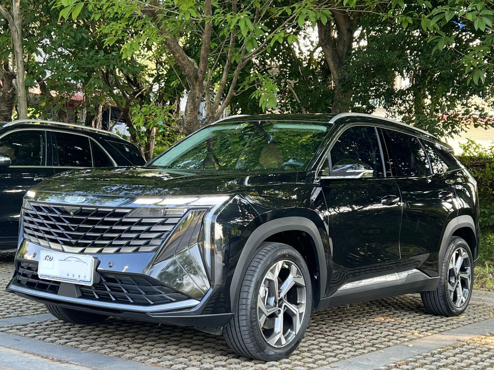 GEELY Boyue L 2023 car image 