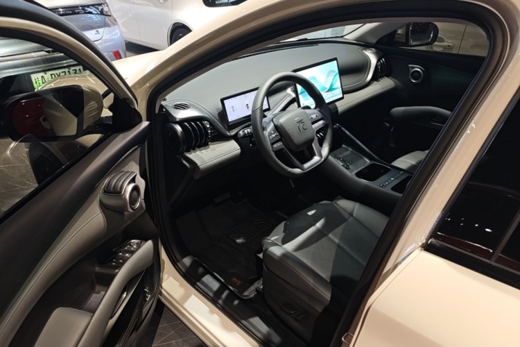 BYD Yuan Plus 2025 car image #16