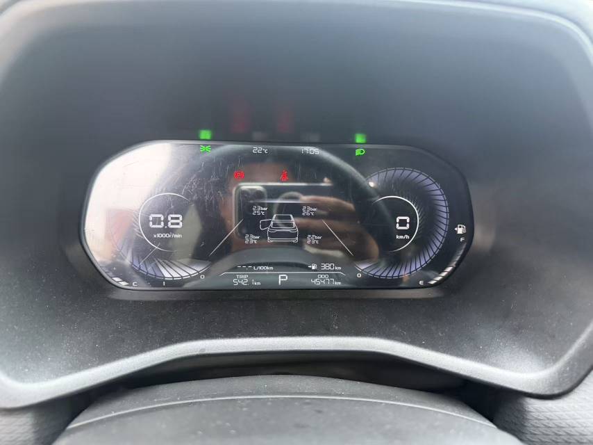 GEELY Emgrand 2025 #2 GEELY Emgrand 2025 car image #2