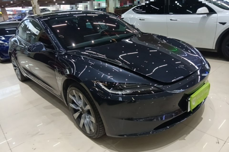 Tesla Model 3 2024 #4 Tesla Model 3 2024 car image #4