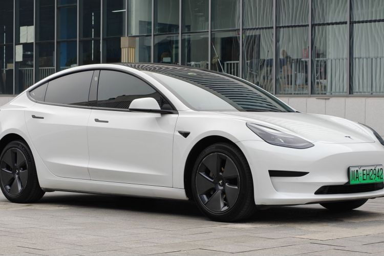 Tesla Model 3 2023 #6 Tesla Model 3 2023 car image #6