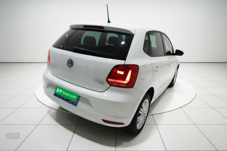 Volkswagen Polo 2018 car image #7