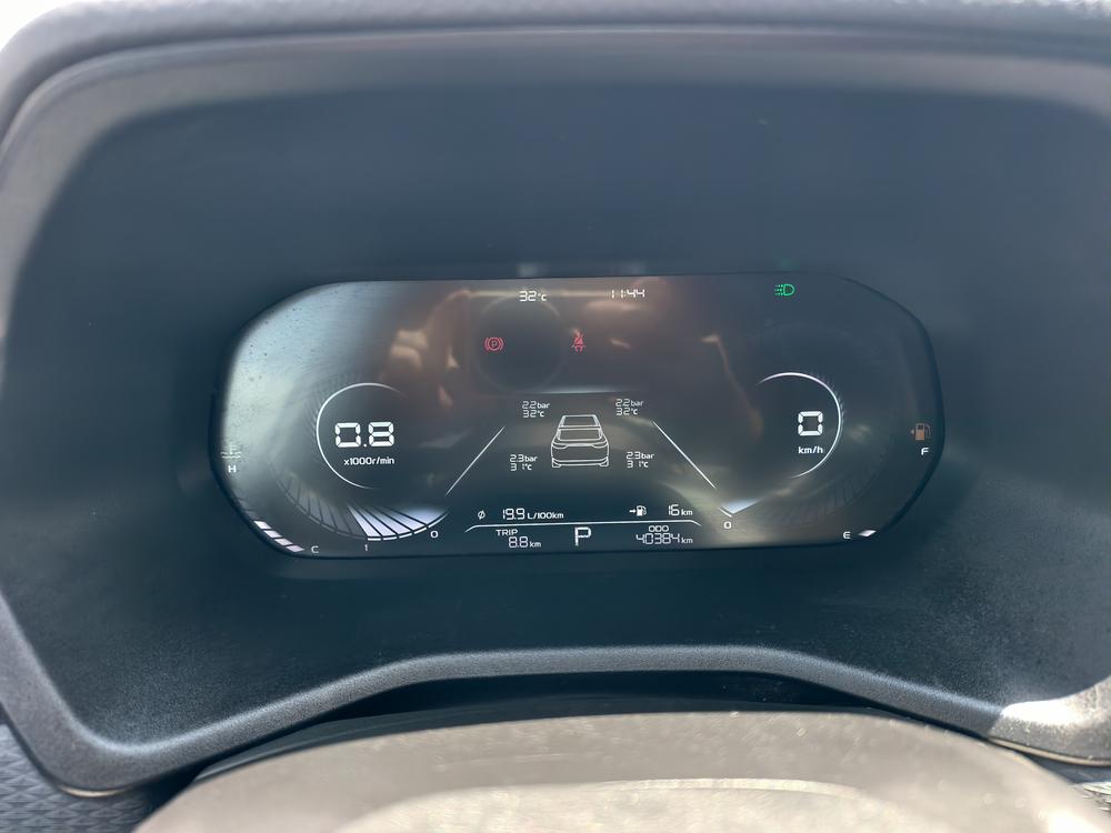 GEELY Emgrand 2022 car image #8