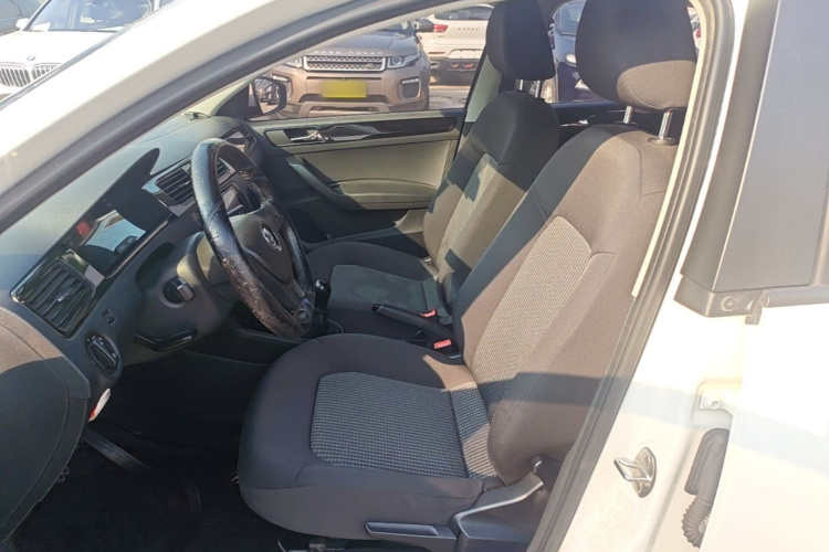 Volkswagen Santana 2017 imagem de carro #15