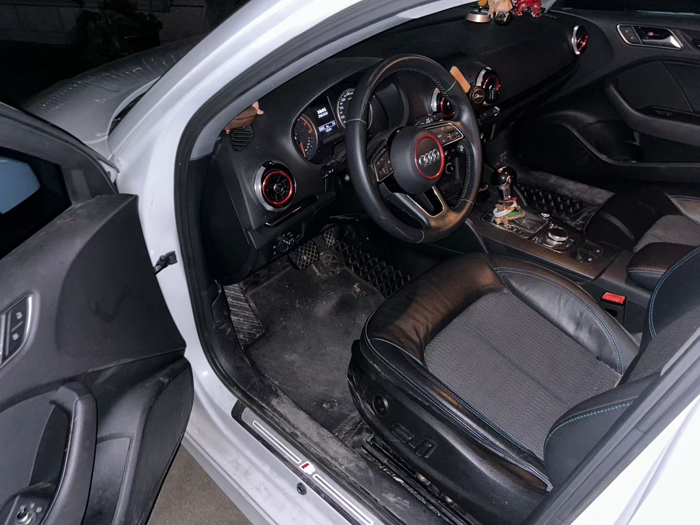 Audi A3 2019 immagine di auto #5