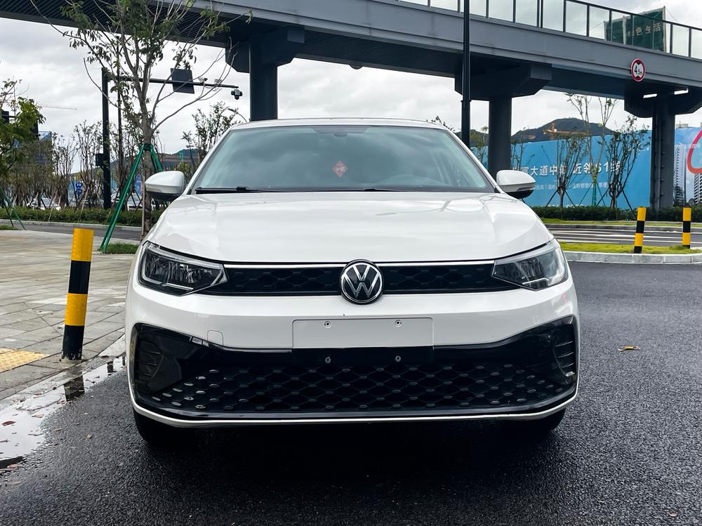 Volkswagen Lavida 2025 immagine di auto #2