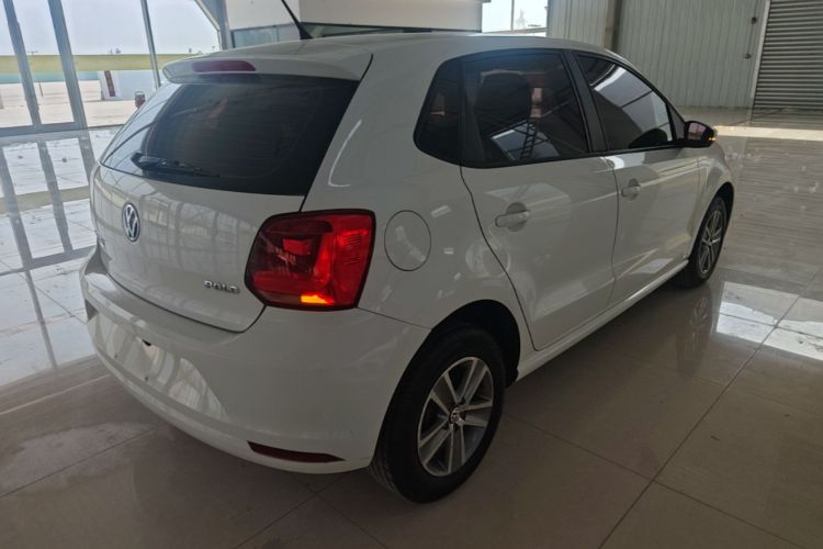 Volkswagen Polo 2018 car image #7