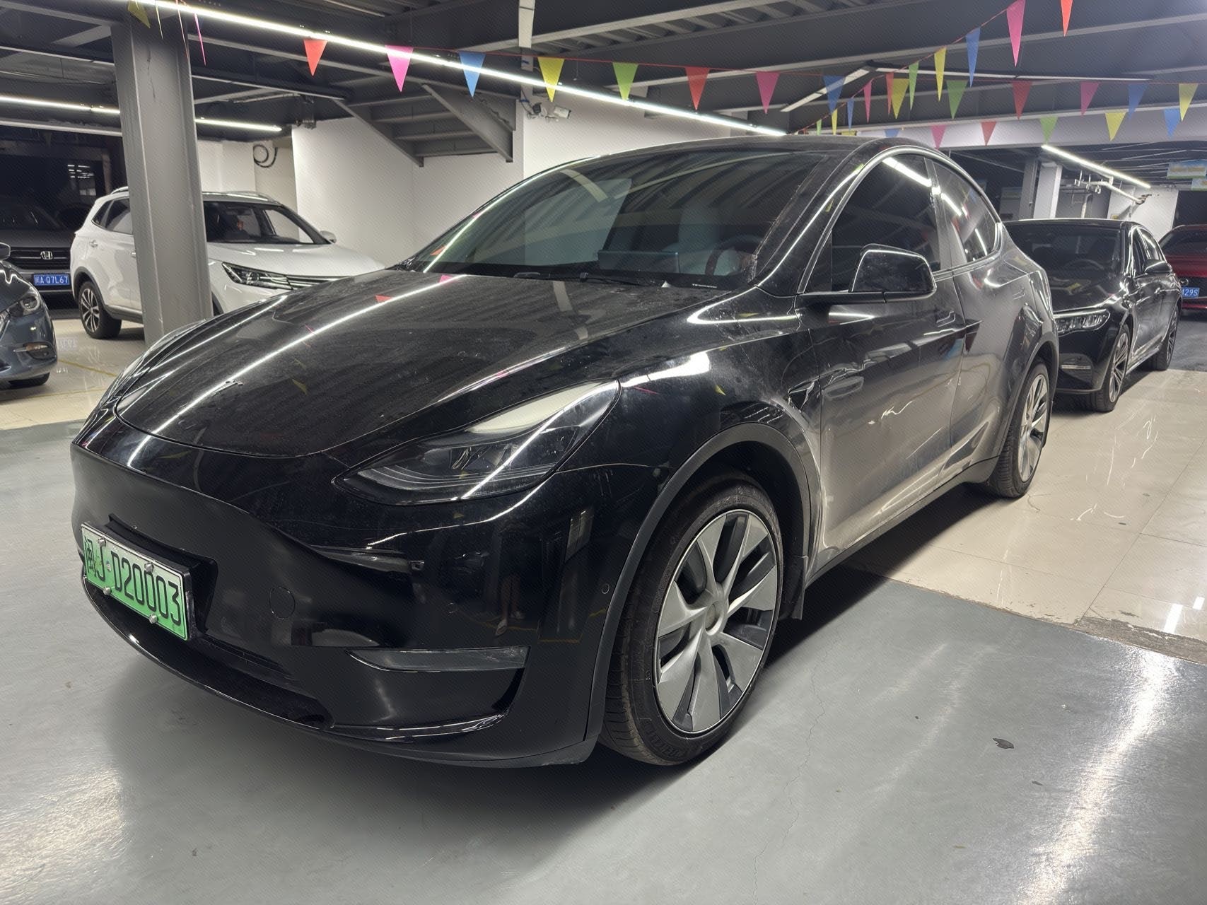 Tesla Model Y 2021 Tesla Model Y 2021 car image