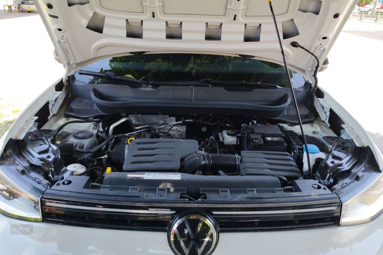 Volkswagen Tharu 2025 immagine di auto #22