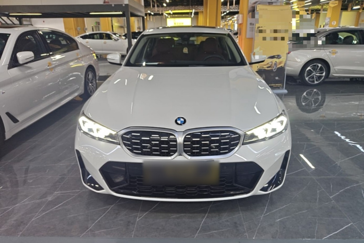 BMW 3 Series 2024 #3 BMW 3 Series 2024 car image #3