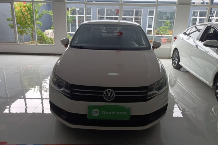 Volkswagen Santana 2018 car image #3