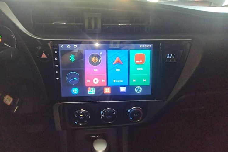 Toyota Corolla 2017 car image #13