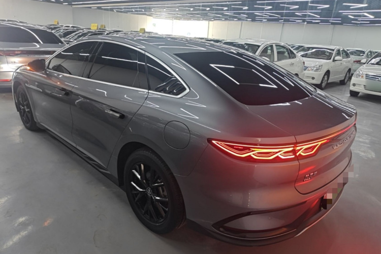 BYD Han 2023 #7 BYD Han 2023 car image #7