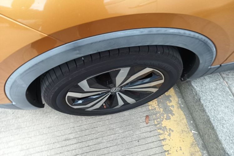 Volkswagen T-Cross 2019 #3 Volkswagen T-Cross 2019 car image #3