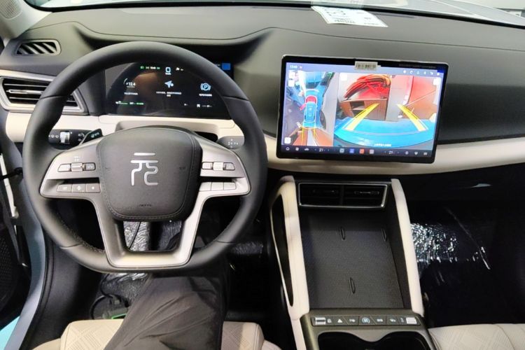 BYD YuanUP 2026 car image #10
