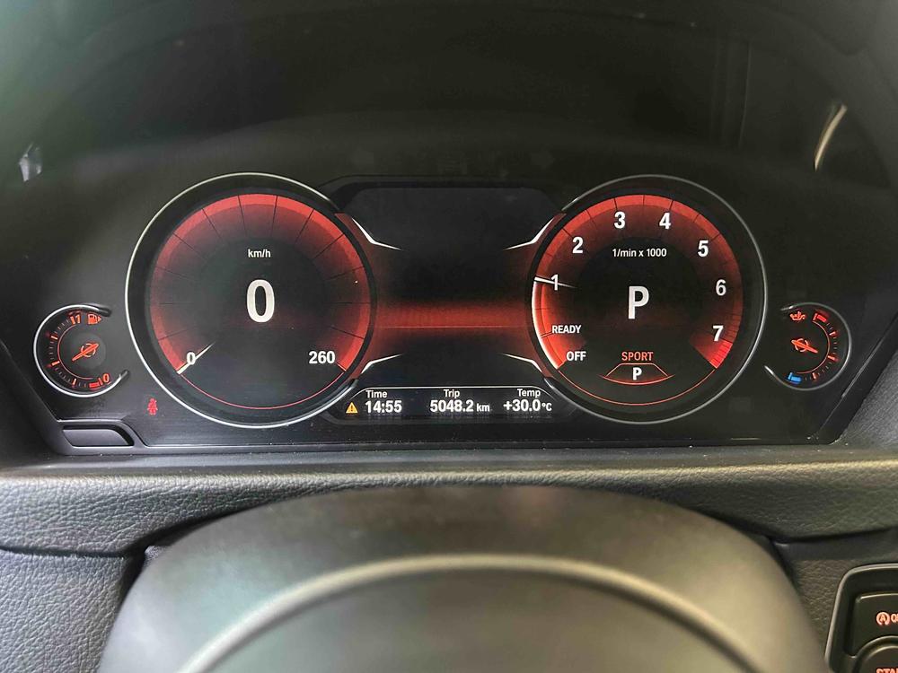 BMW 3 Series 2018 #8 BMW 3 Series 2018 car image #8