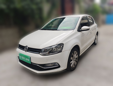 Volkswagen Polo 2015 Volkswagen Polo 2015 car image