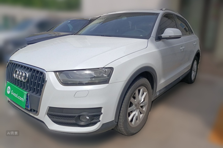 Audi Q3 2015 car image #2