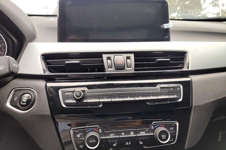 BMW X1 2017 صورة سيارة #13