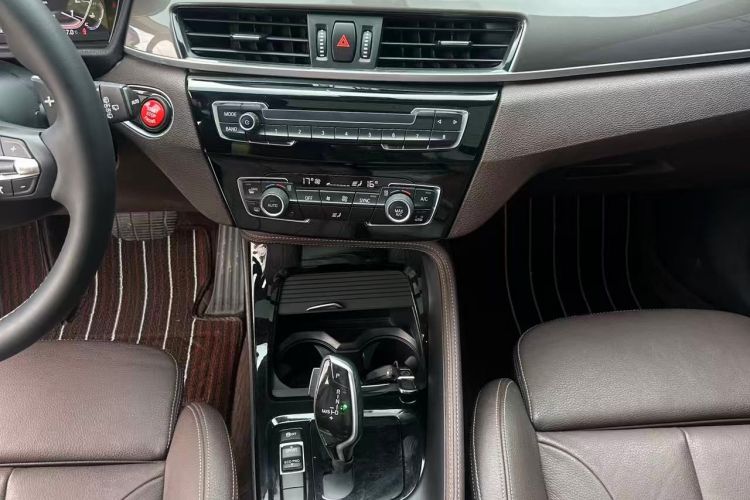 BMW X1 2018 car image #18