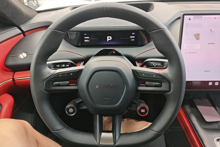 MI SU7 2025 immagine di auto #11