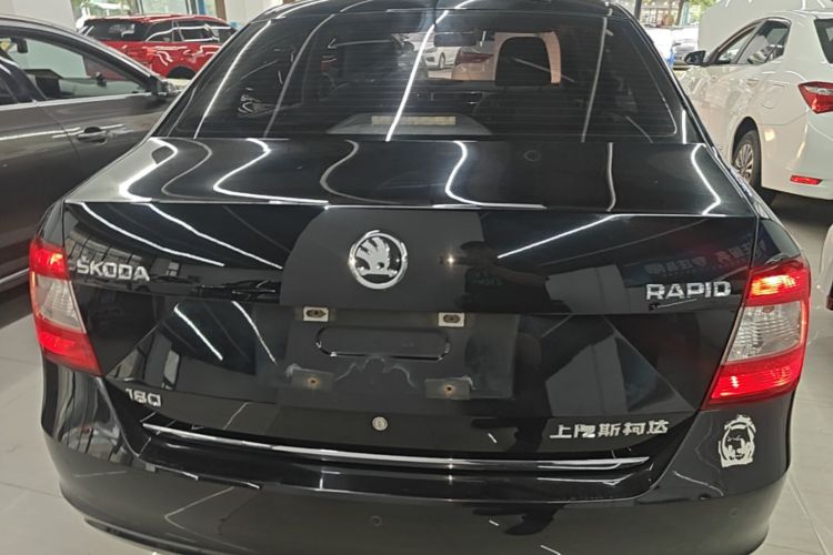 Skoda Rapid 2016 #6 Skoda Rapid 2016 car image #6