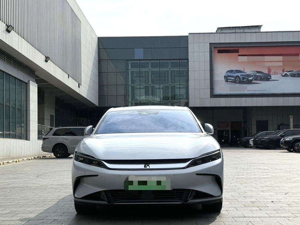 BYD Han 2024 car image #2