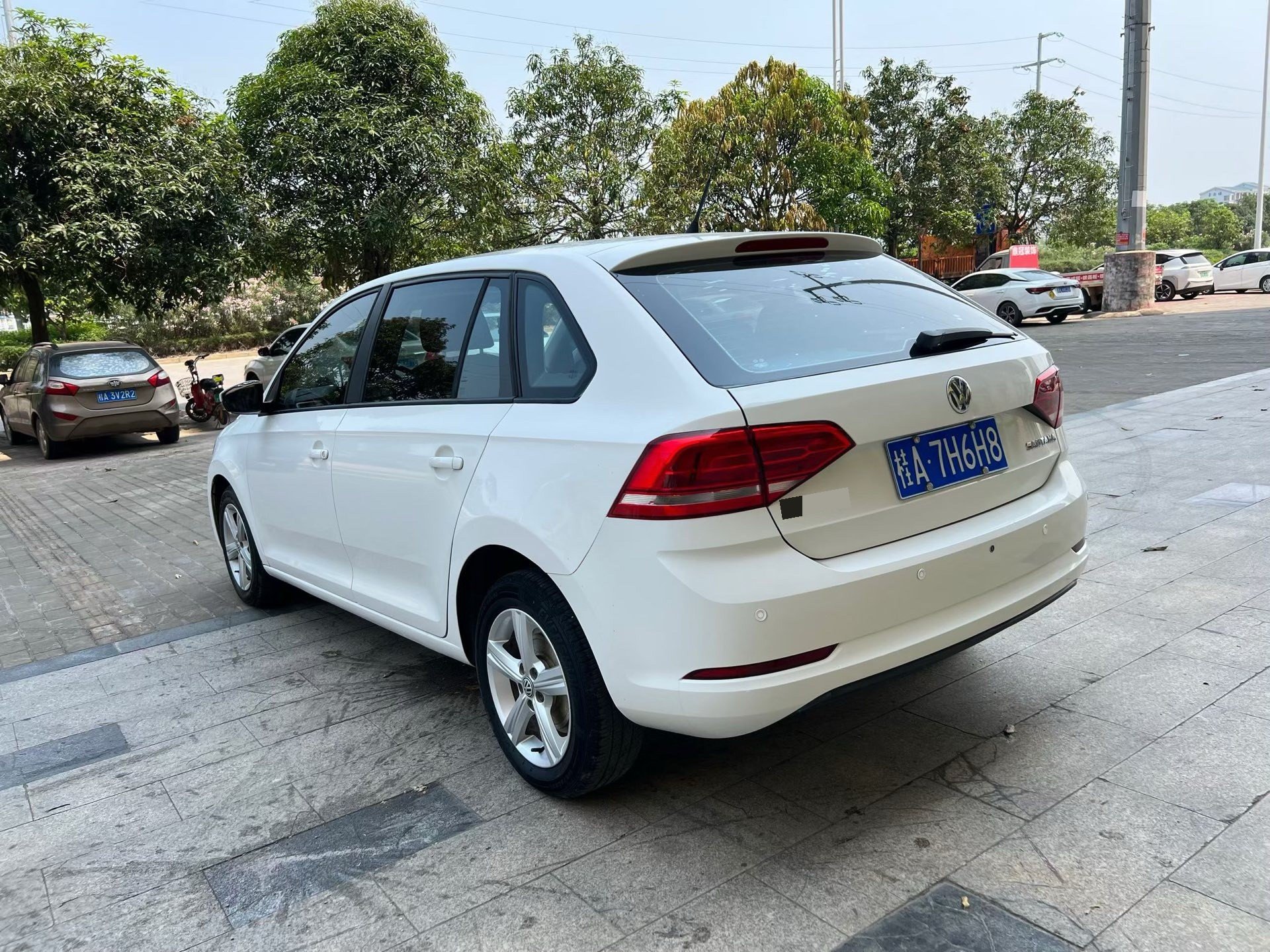 Volkswagen Santana 2016 car image #7